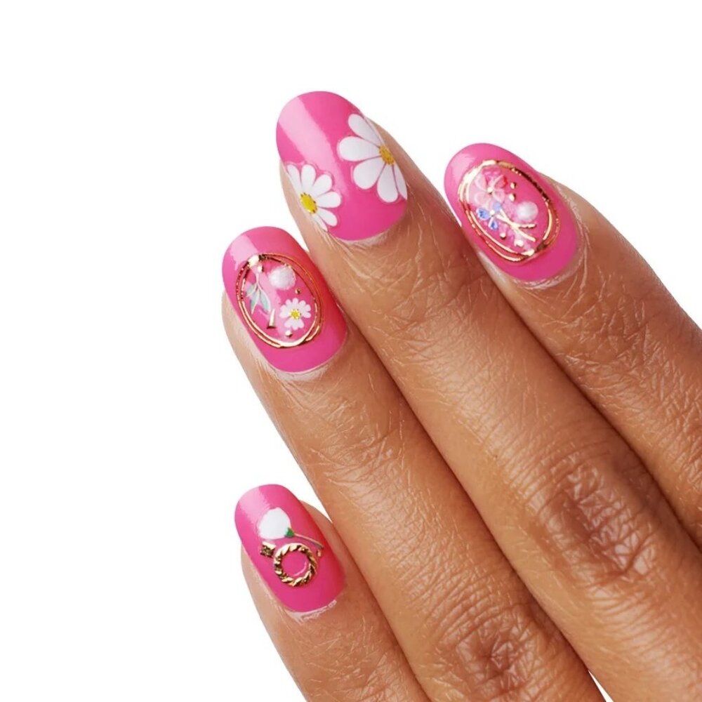 Color Street 'Secret Garden' Mani Charms Valentine's Day Gift